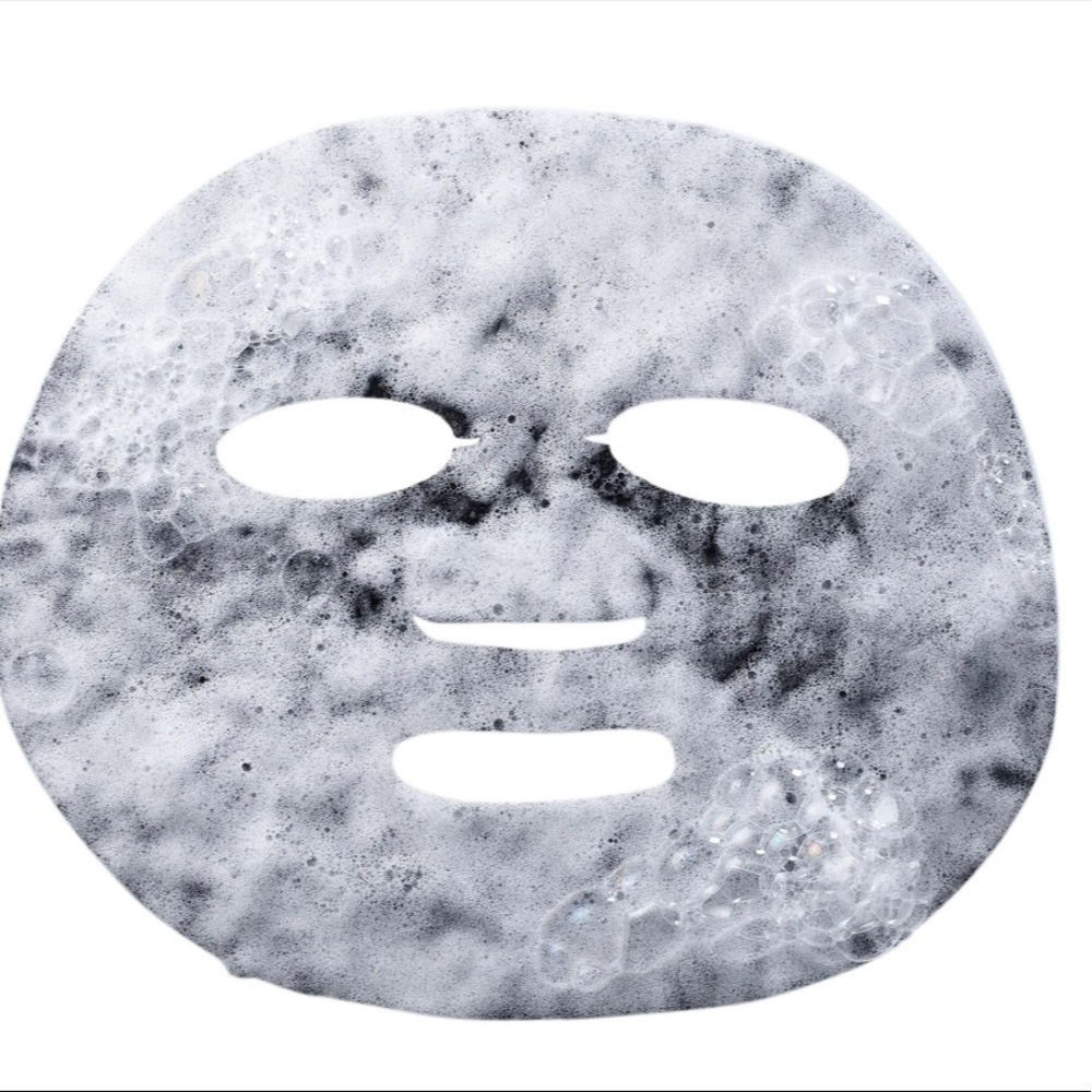Glamglow oxygenating bubble mask infused wcharcoal - Picture 3 of 5